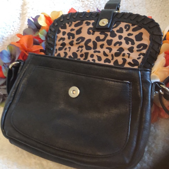 Jessica Simpson crossbody leather bag 10x7” - Picture 1 of 8